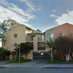 property for rent #1