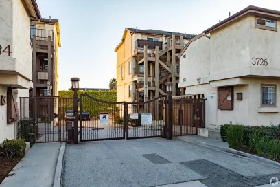 property for rent #1