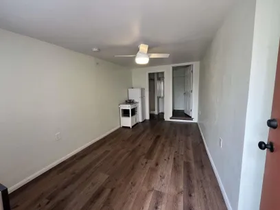 property for rent #4