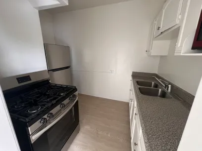 property for rent #7