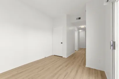 property for rent #4