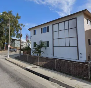 property for rent #7