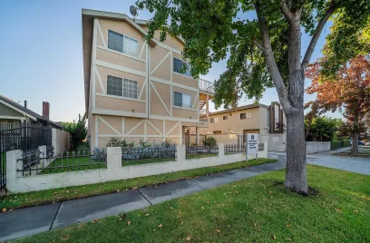 property for rent #7