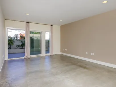 property for rent #7