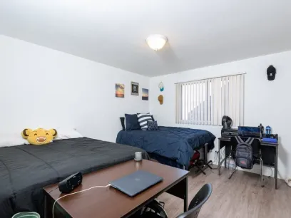 property for rent #7