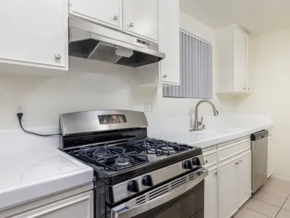 property for rent #3