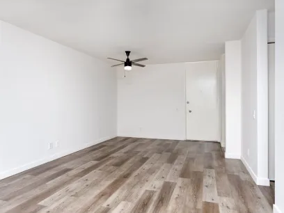 property for rent #4