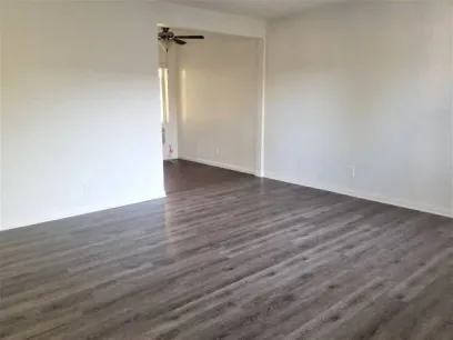 property for rent #4