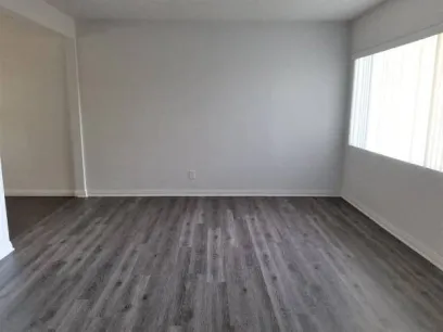 property for rent #5