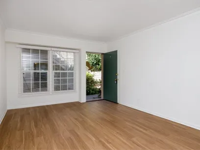 property for rent #4