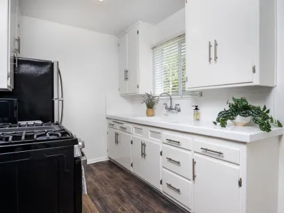 property for rent #7