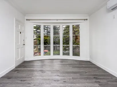 property for rent #4