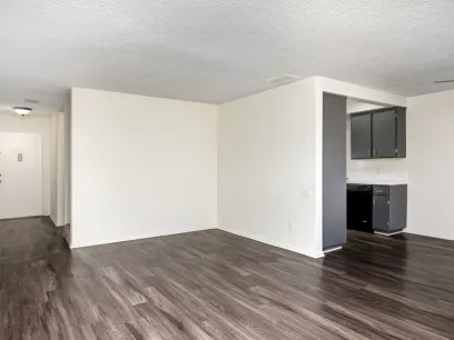 property for rent #4