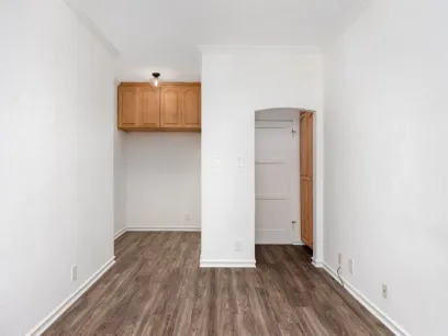 property for rent #7