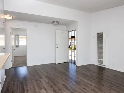 property for rent #5