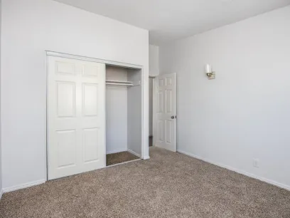 property for rent #4