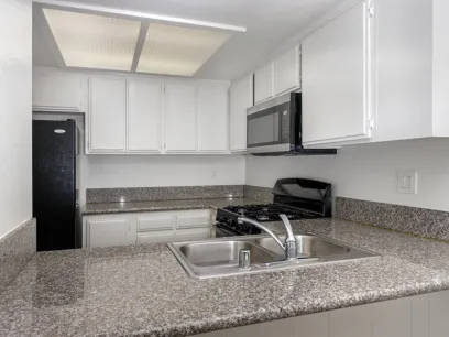 property for rent #4