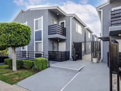 property for rent #1