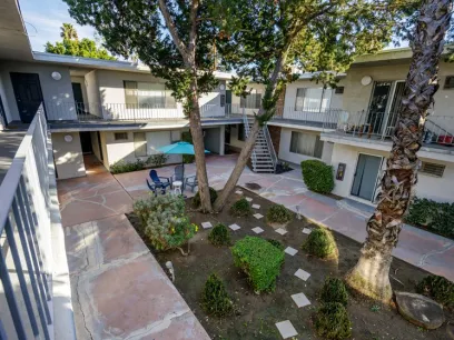 property for rent #7