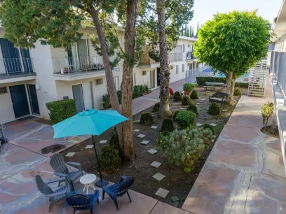 property for rent #6