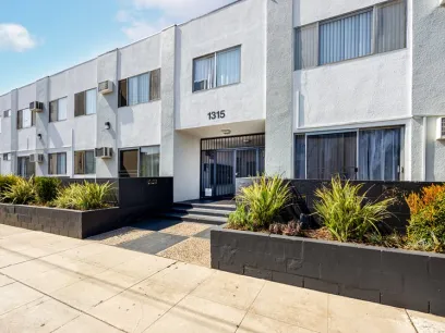 property for rent #1