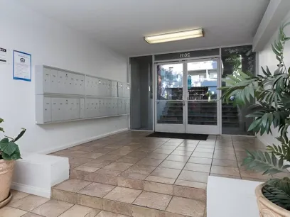 property for rent #4