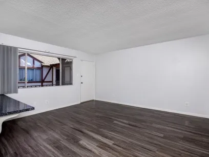 property for rent #5