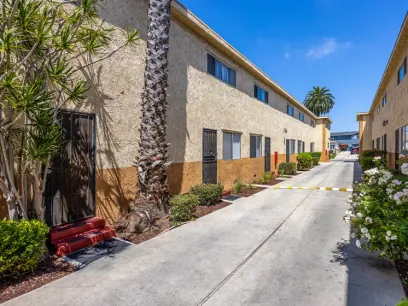 property for rent #1