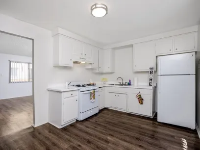 property for rent #7