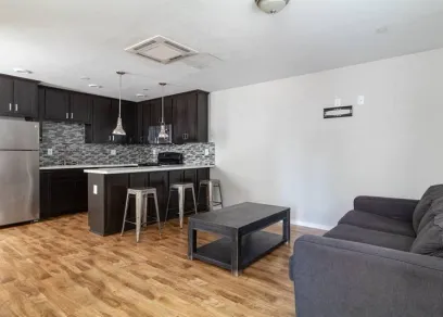 property for rent #5