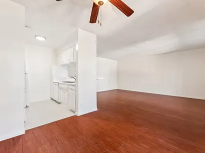 property for rent #3