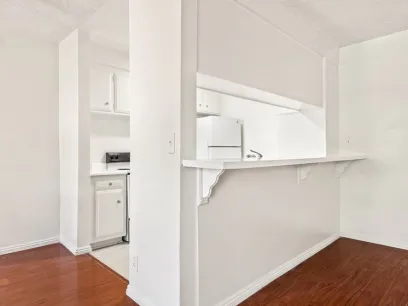 property for rent #4