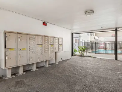 property for rent #4