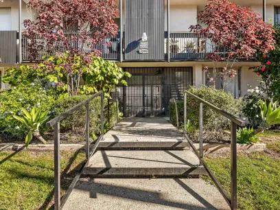 property for rent #1