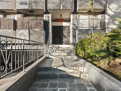 property for rent #1