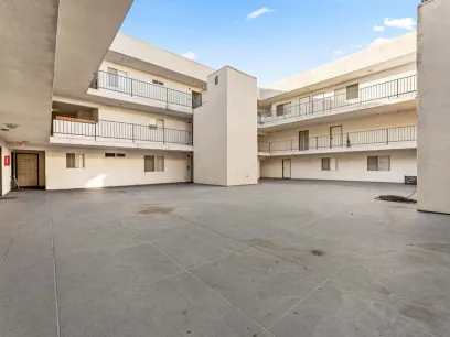 property for rent #1