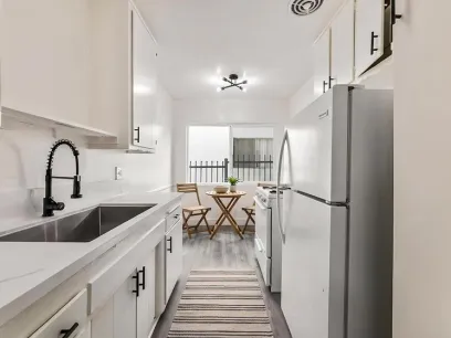 property for rent #4