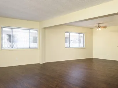 property for rent #4