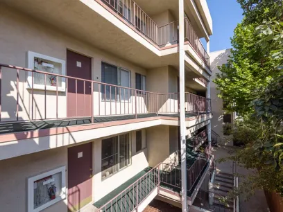 property for rent #3