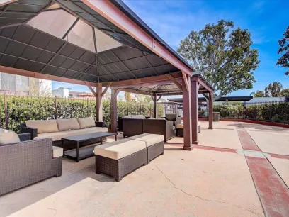 property for rent #1