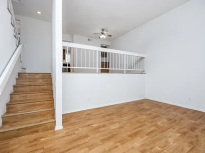 property for rent #4