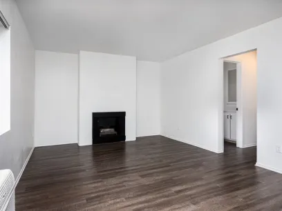 property for rent #4