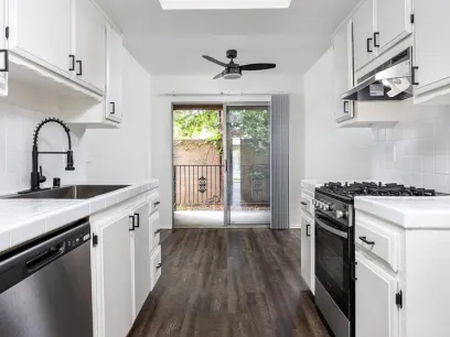 property for rent #7