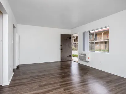 property for rent #5