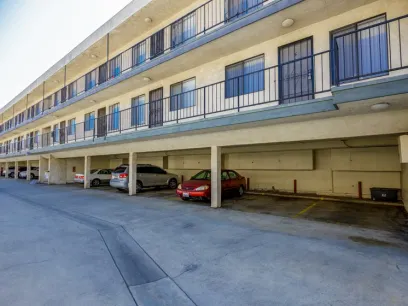 property for rent #1