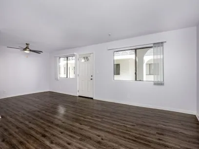 property for rent #7