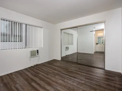 property for rent #3