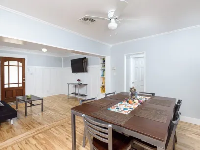 property for rent #3