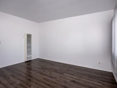 property for rent #3