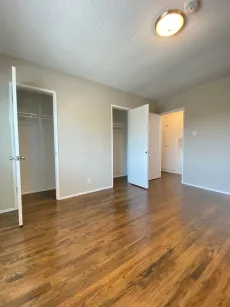 property for rent #7